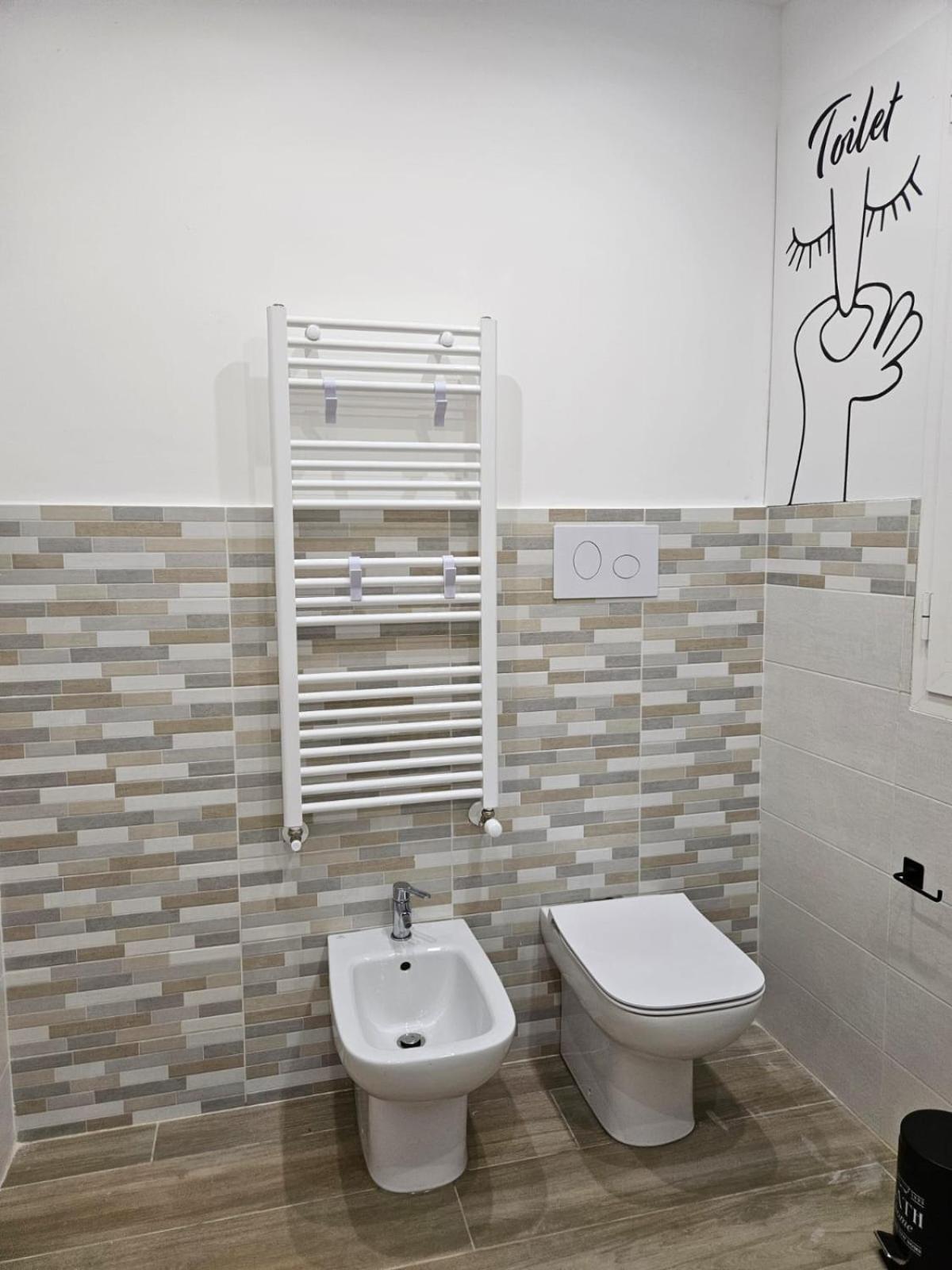 פלרמו Porta D Ossuna Comfort Apartments מראה חיצוני תמונה